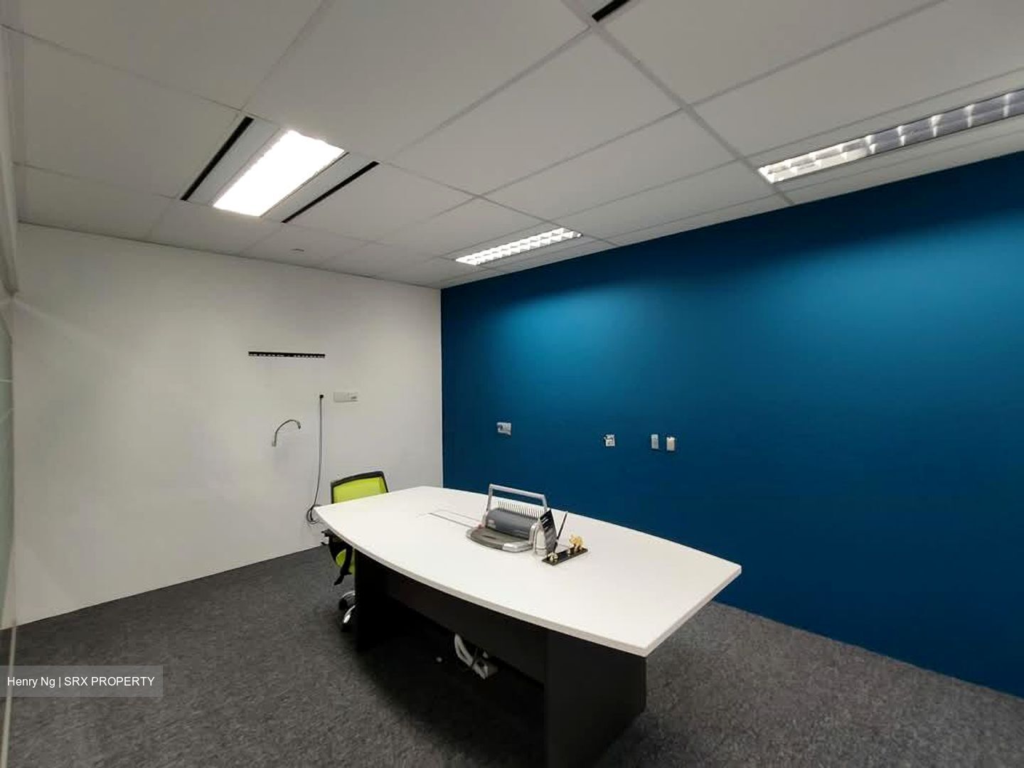 Keck Seng Tower (D1), Office #526478341